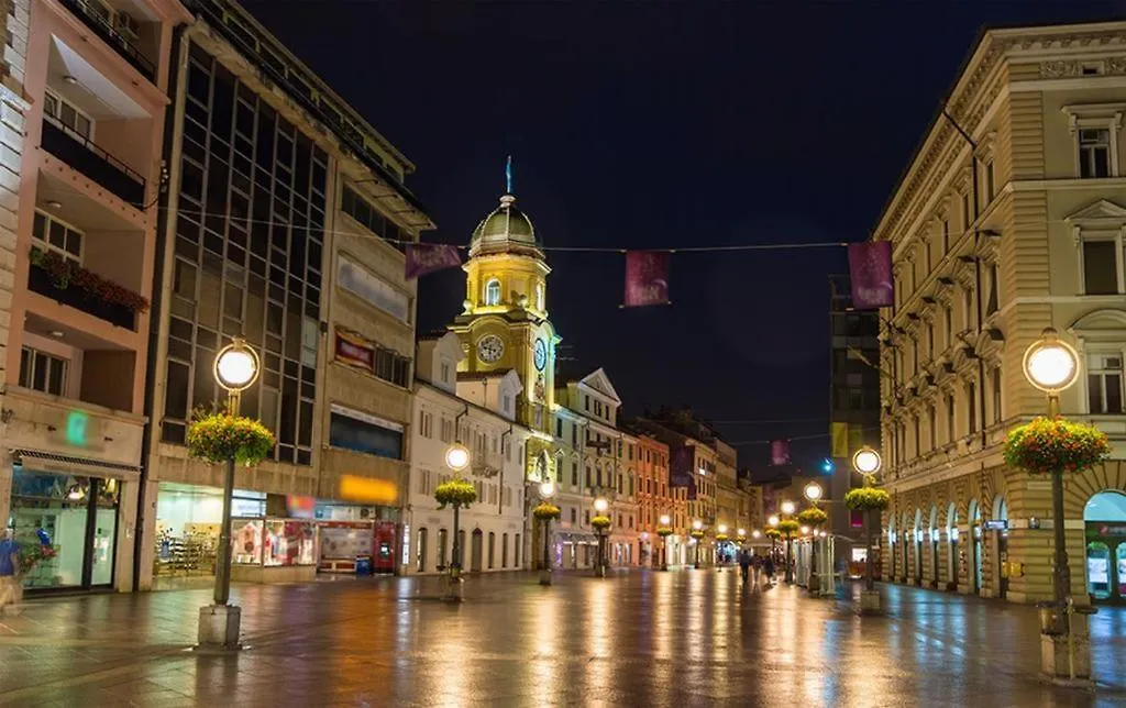 Apartment Dorado Rijeka 0*,  Croatia