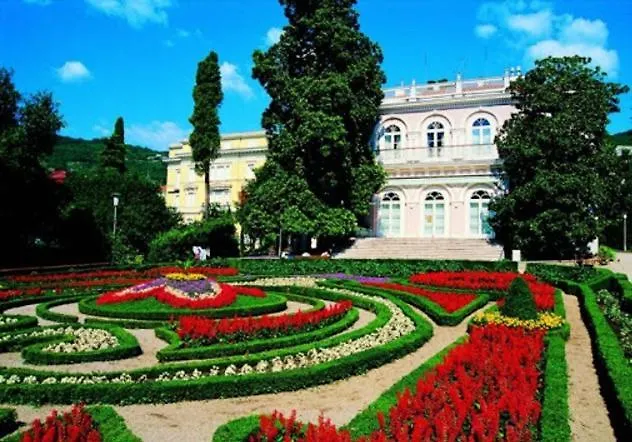 Apartment Dorado Rijeka