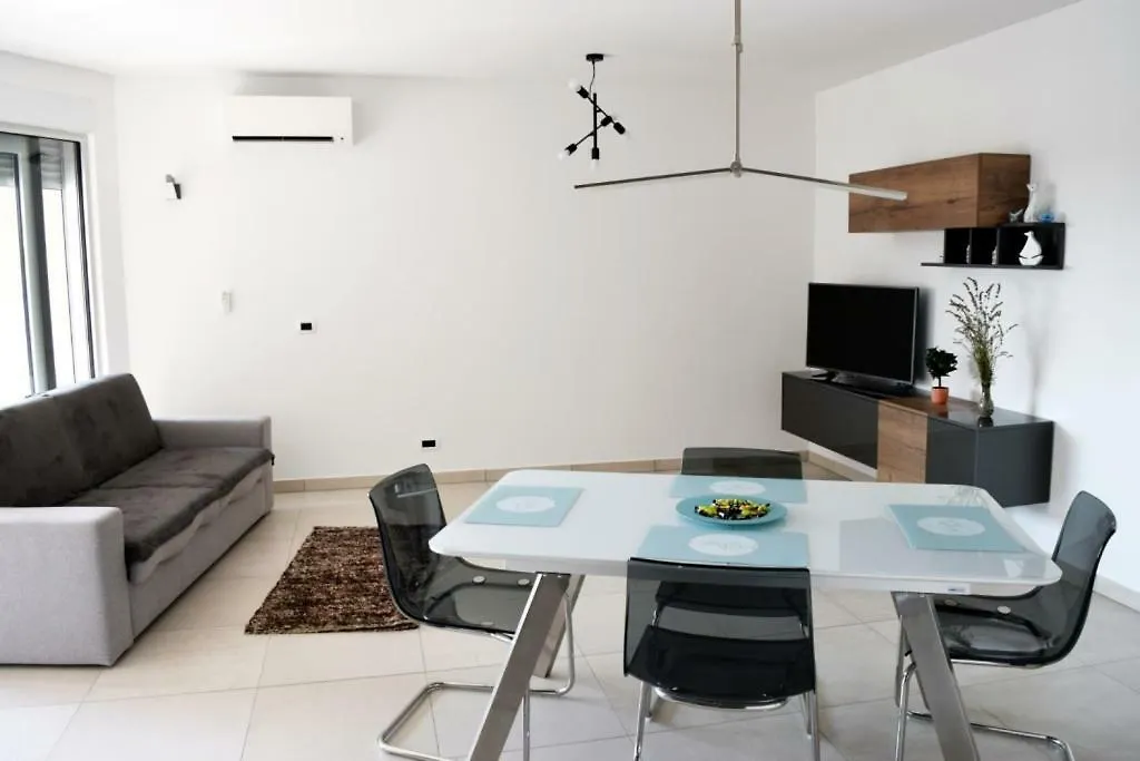 Apartment Dorado Rijeka